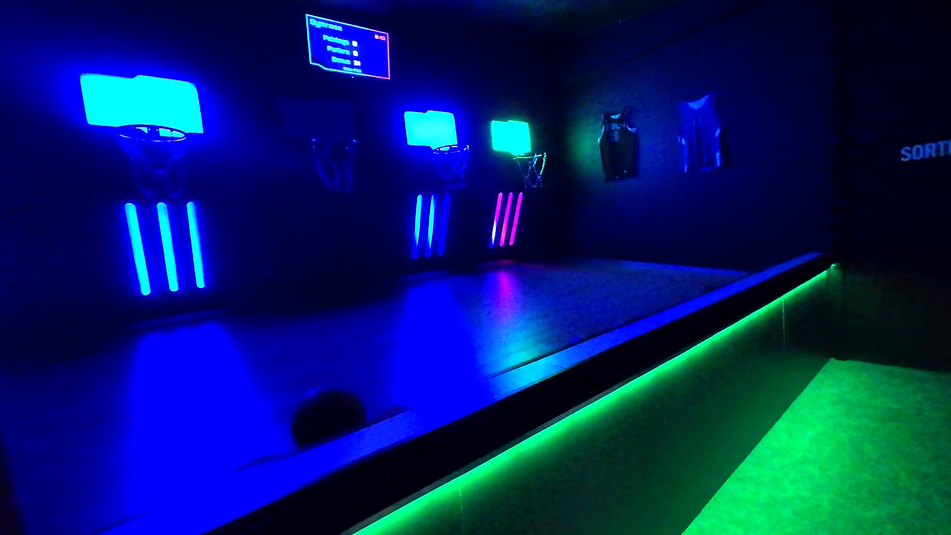 Gym room detail.