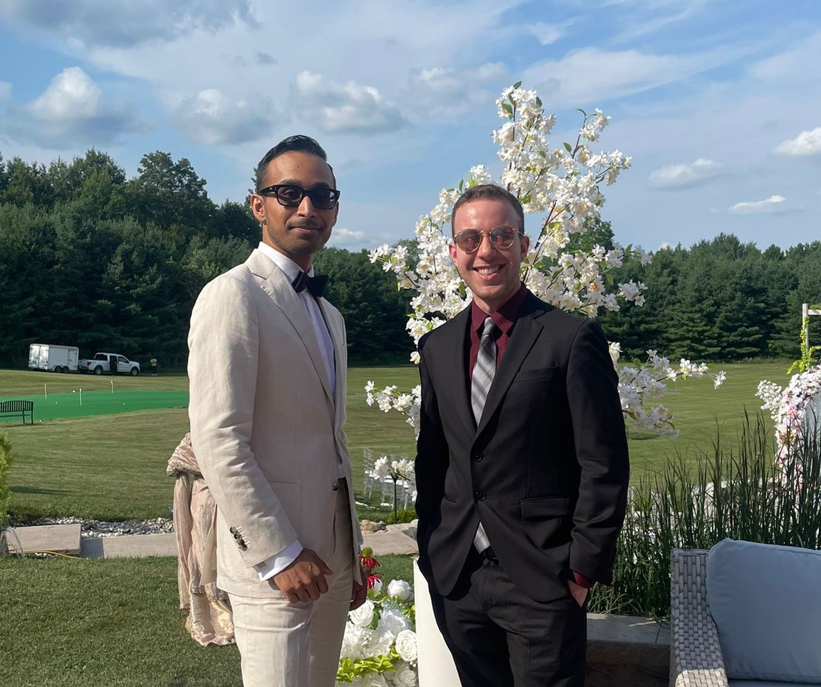 Image of a neon light created by Fabricats.